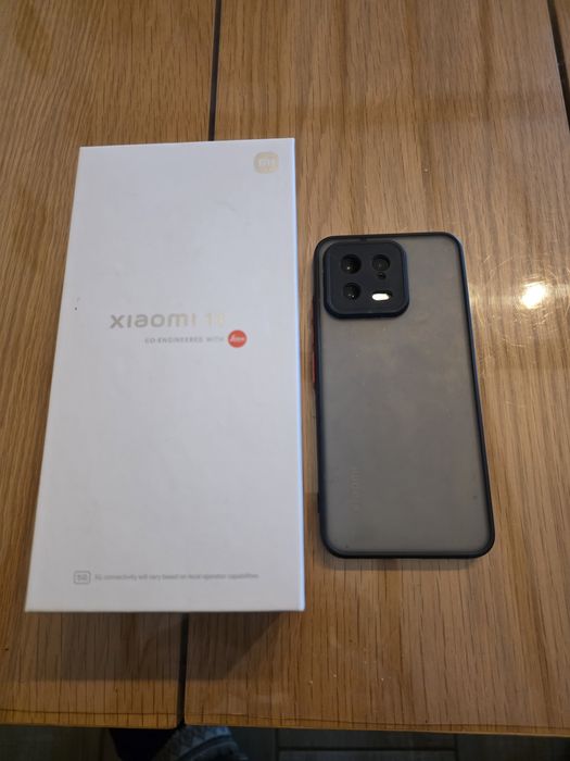 Xiaomi  13    5G