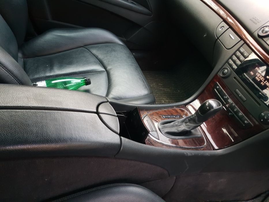***НА ЧАСТИ*** Продавам Мерцедес Е класа 2.7 CDI