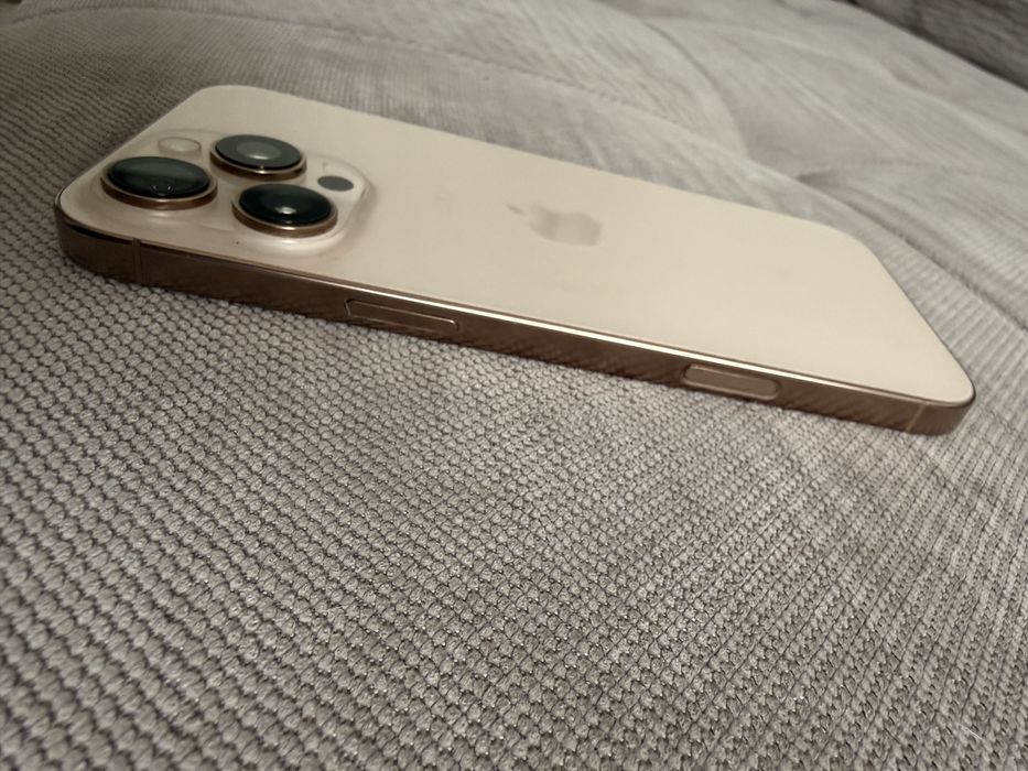 Iphone 16pro max + гаранция 10.10.26