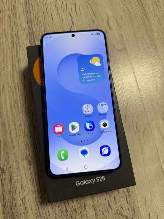 Vand Sau Schimb Samsung Galaxy S25 5G Navy  128Gb Dual Sim