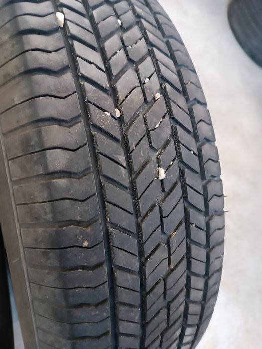 2buc Anvelope Vara 215 70 16 Yokohama