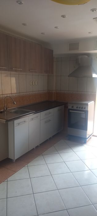 3 camere, Petre Ispirescu
