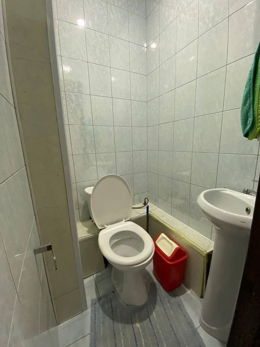 Sheriklikga student qiz olamiz