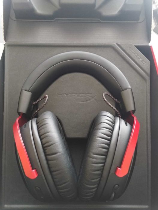 Casti Gaming Wireless HyperX Cloud III S