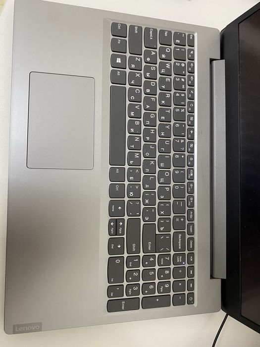 Продам ноутбук +