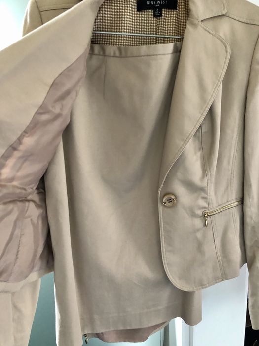 Costum Nine West, marimea 2.