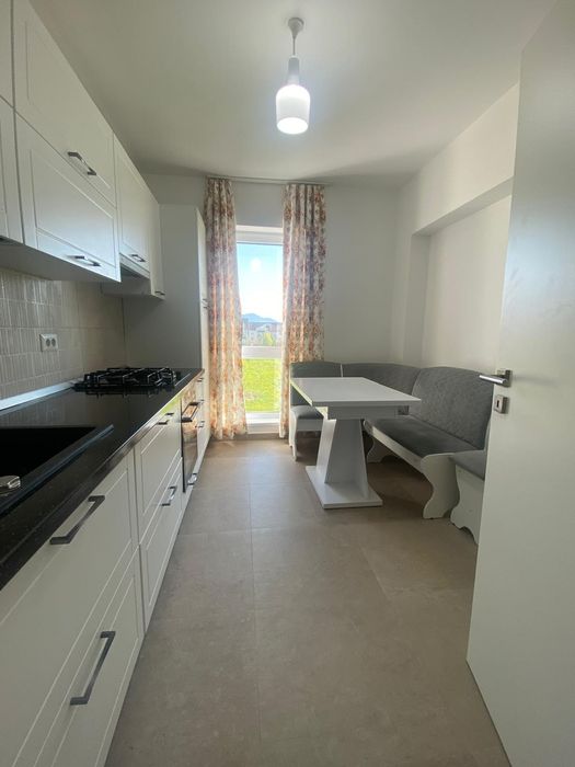 Apartament de închiriat