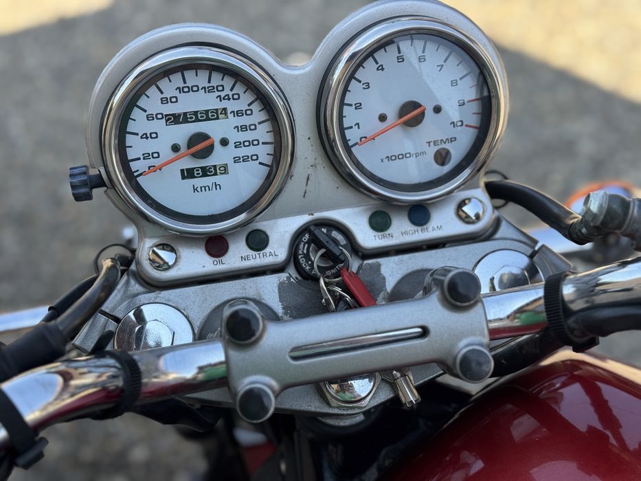 Suzuki VX800 (Gen Hornet/CB/Bandit/GSR/FZ6/GSR)