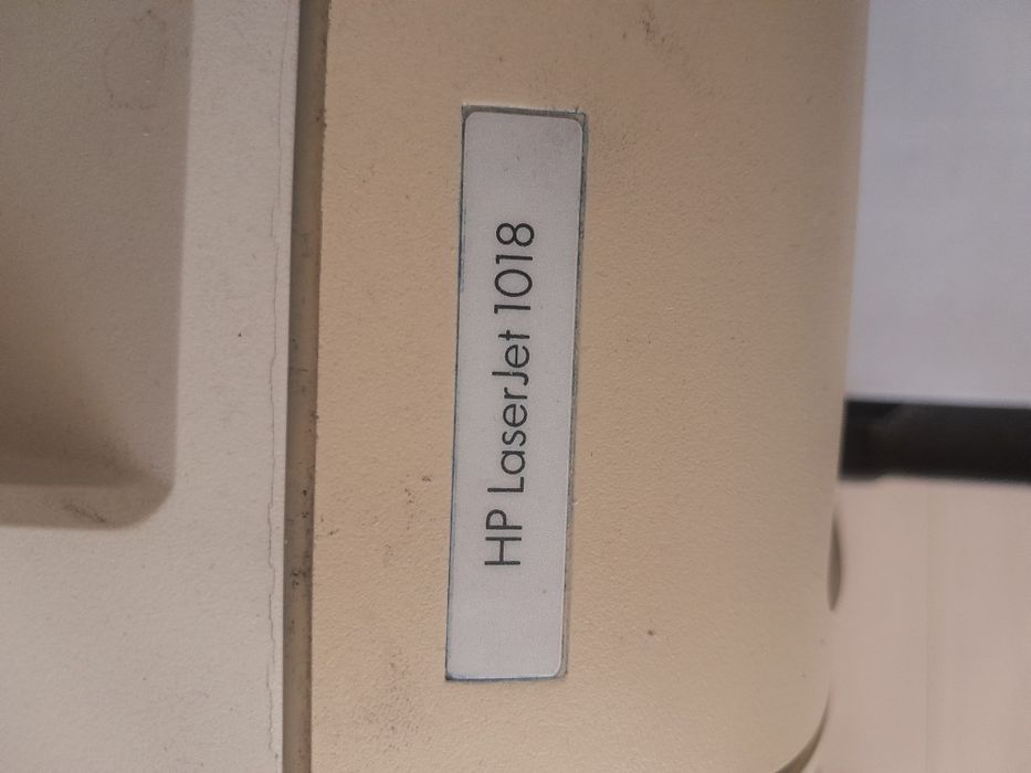 Продам принтер НР 1018