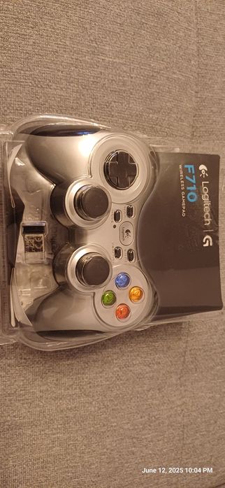 Gamepad wireless Logitech F710, pentru PC, Argintiu