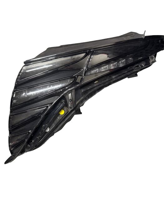 Far Stanga Hyundai Tucson 4 2021+