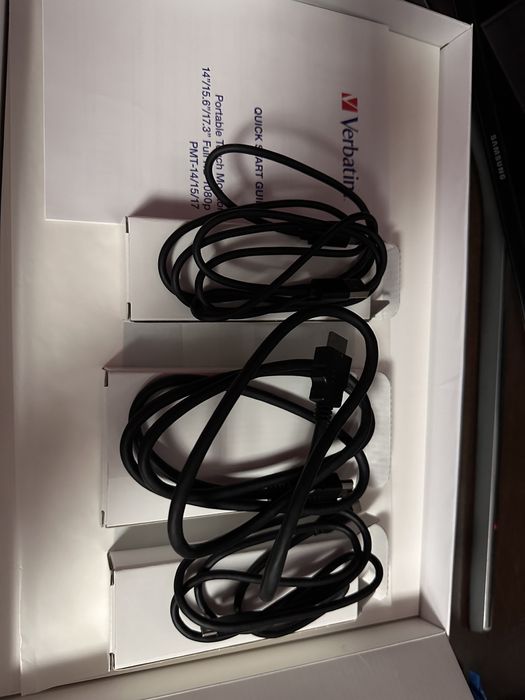 Monitor Portabil Touch Screen Verbatim Full HD 14 "  LED