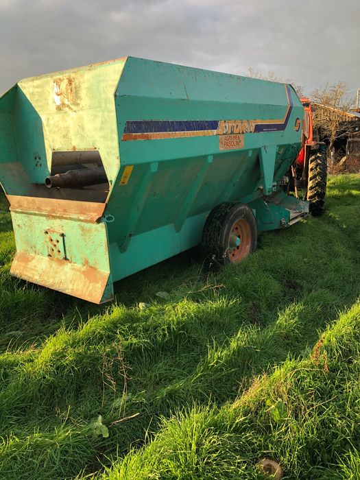 Remorcă Tehnologică