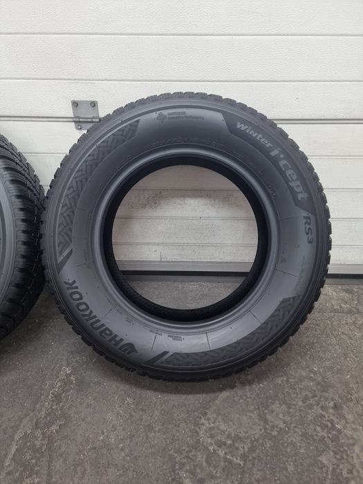 Anvelope Hankook 215/70/16