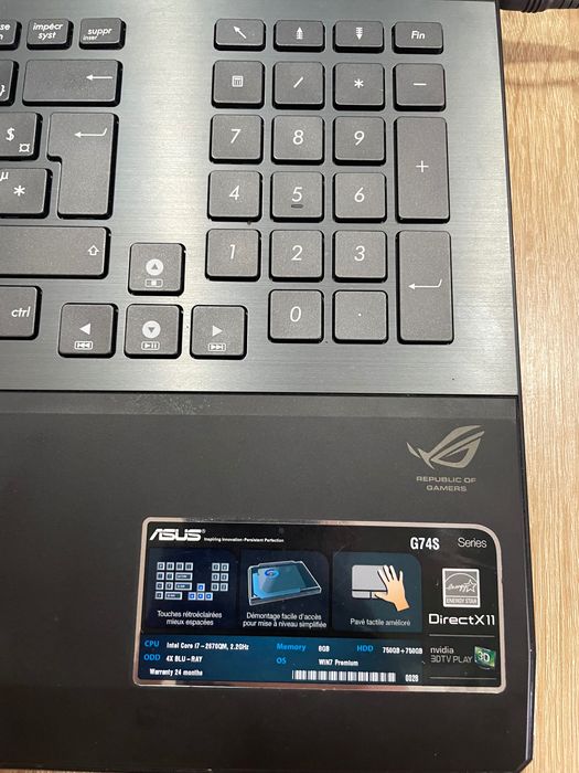Лаптоп ASUS ROG G74S