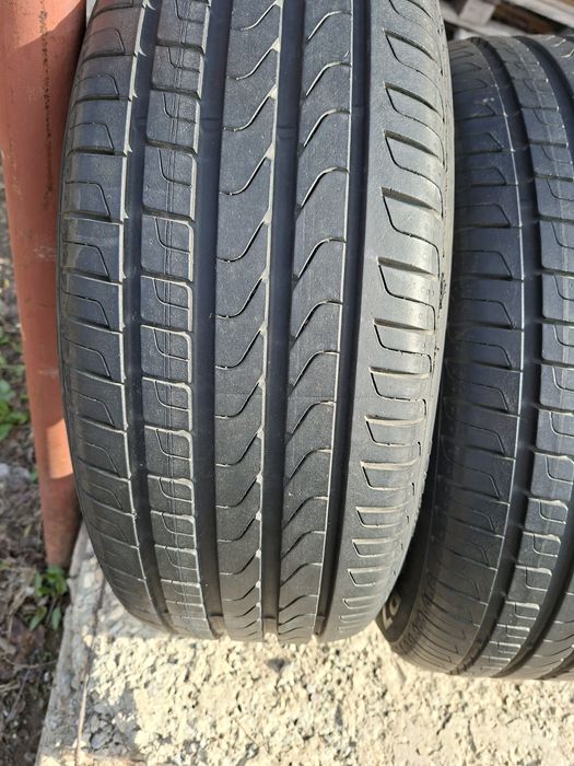 Продам шины 225/55/17 пирелли