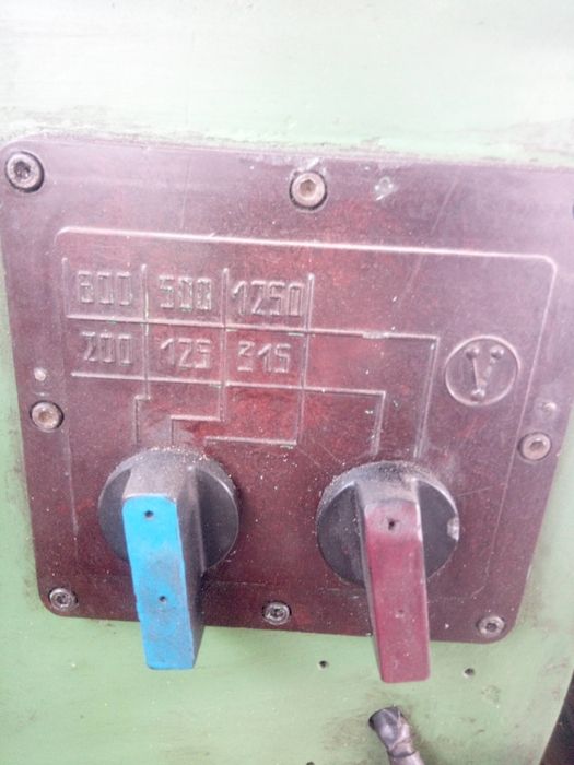 Продам фрезерный станок