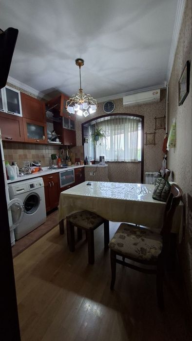 ЮНУСАБАД - 4 квартал(Автосалон, Мост)! Срочная продажа!!!