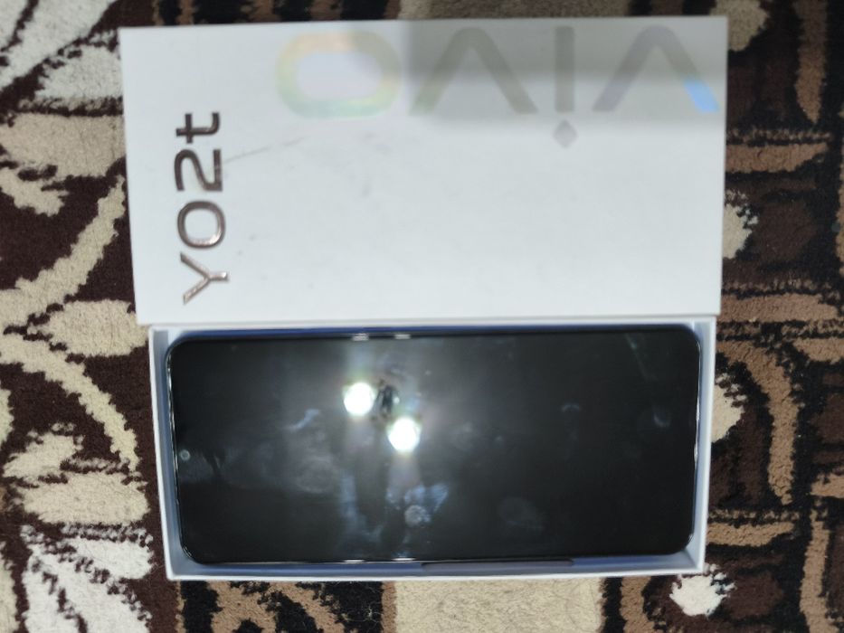 Vivo telefon sotiladi