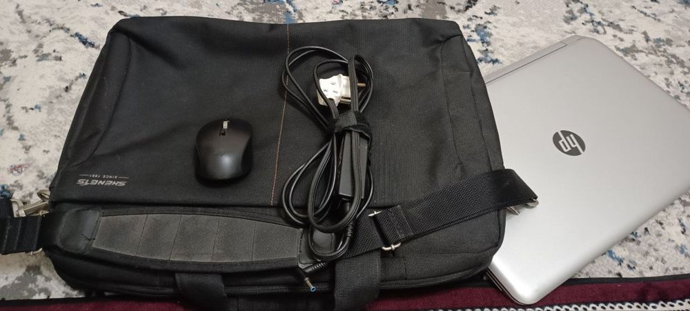 Ноутбук HP сенсорный