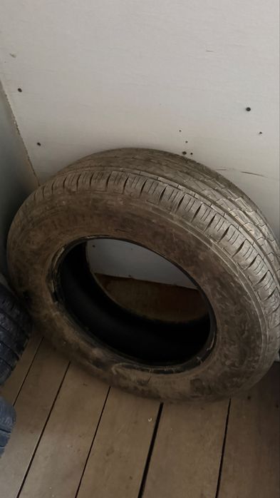 Продам летние шины на хайс, 235/65/16С