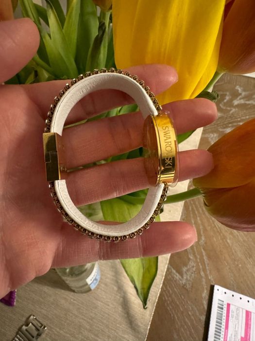 Часы женские Swarovski