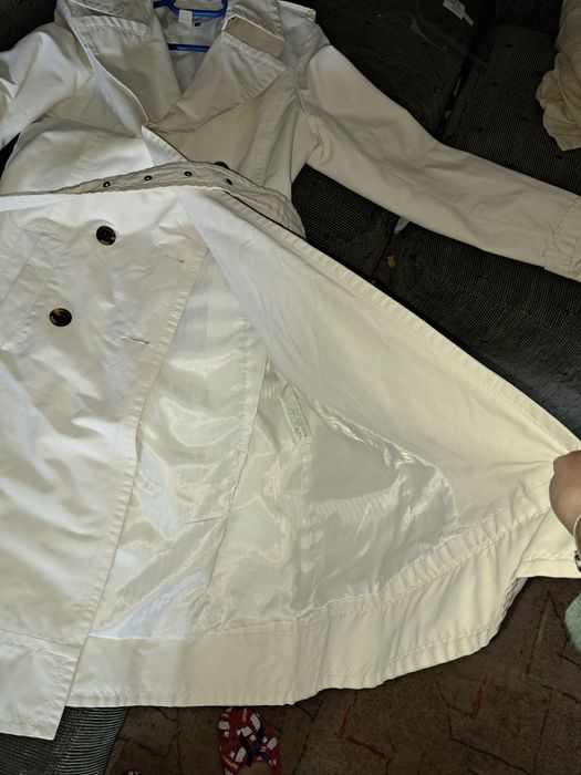 Pardesiu/palton Zara Basic alb cu cordon in talie