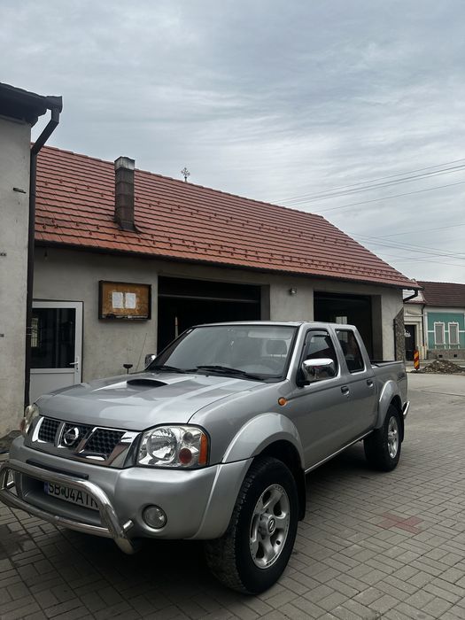 NISSAN Pickup 2004