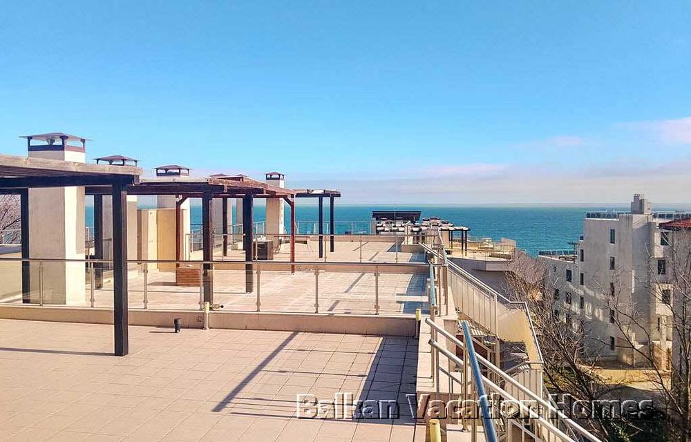 Продава се Двустаен апартамент в Бяла - 143 кв.м за 378 €/кв.м - Снимка #16