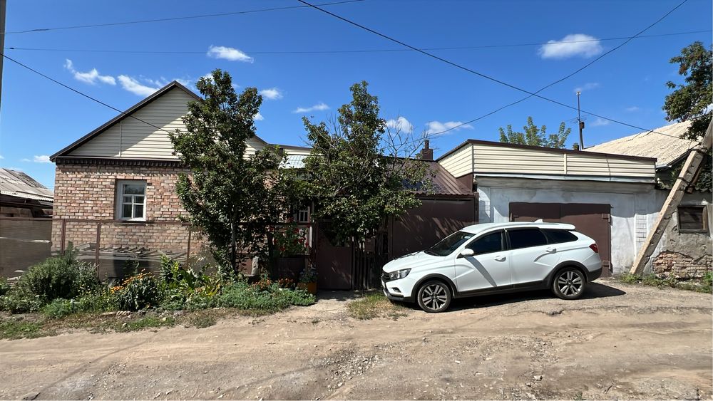 Продам капитальный дом в пришахтинске