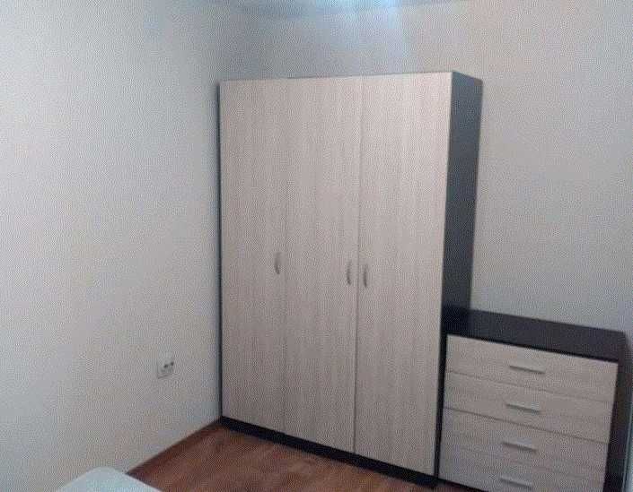 Дава се под наем Тристаен апартамент в Пловдив, Център - 85 кв.м за 341.7 € - Снимка #2