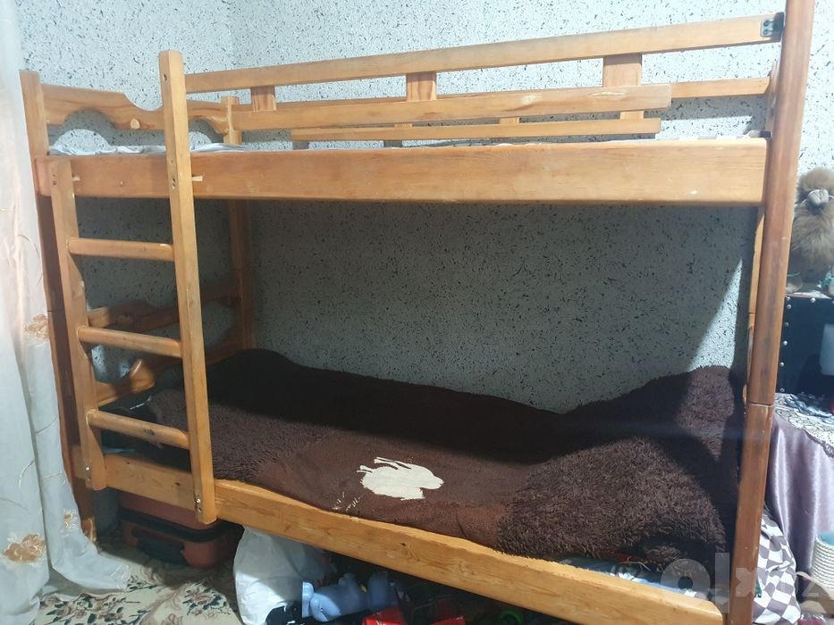Икки каватли болалар кравати