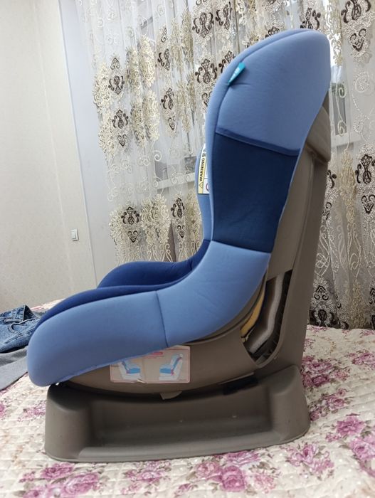 Новое автокресло