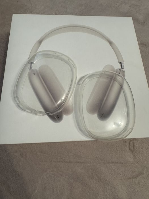 Airpods max starlight usb c
