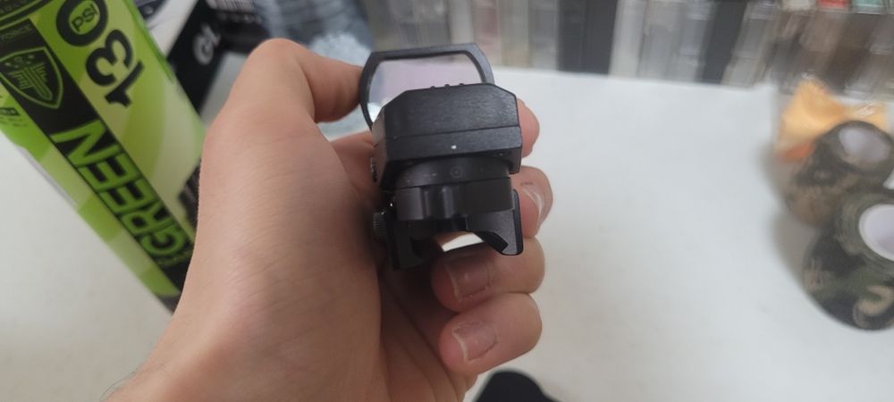 Red dot V4 за автомат. Перфектно състояние