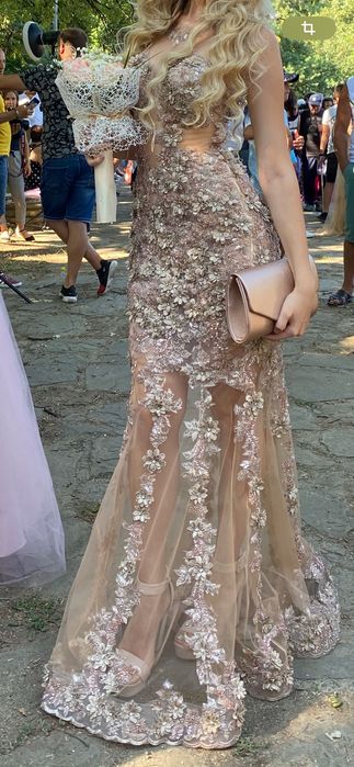 Официална рокля -