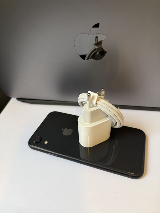 BPFR* iPhone XR 64GB