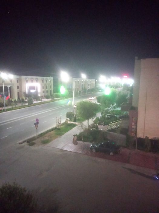 Урганч шахар Ал Хоразмий кучасида 3 хонали уй ижарага берилади.