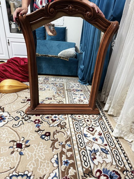 Зеркало настенное