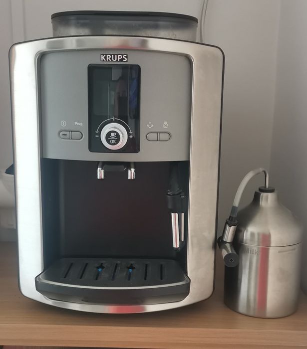 Expresor Krups+recipient spumare lapte