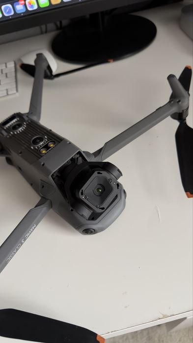 DJI - MAVIC 3 classic