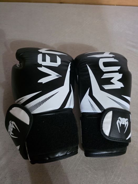 Manusi Box Venum 3.0
