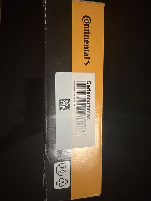 Оригинална дюза Continental 03L130277B за Skoda/VW 1.6 TDI НОВА