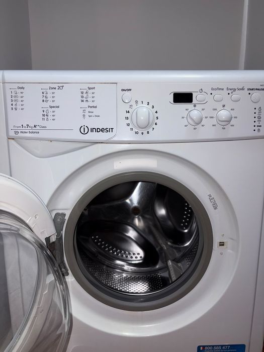 Masina de spalat rufe Indesit