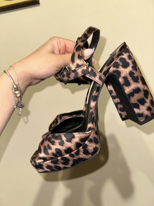 Sandale Zara satinate