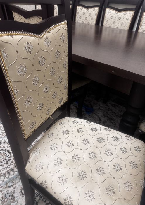 Продам стол со стульями