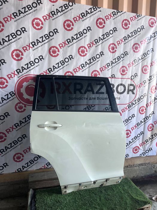 Задняя дверь Тойота Хайландер