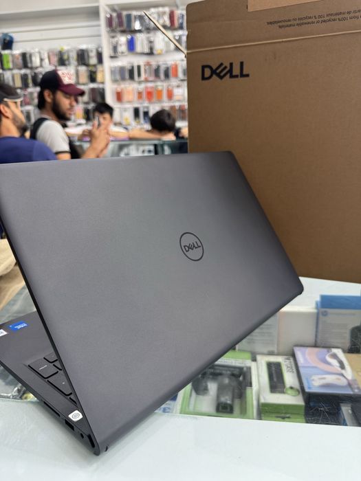 Dell core3-100U 8/512 15.6 FHD Ips 120Hz