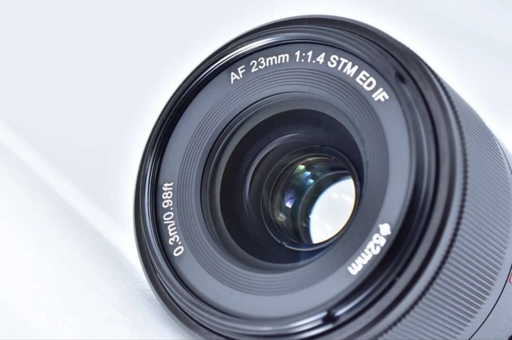 Продам Объектив Viltrox 23 mm f1.4 x mount