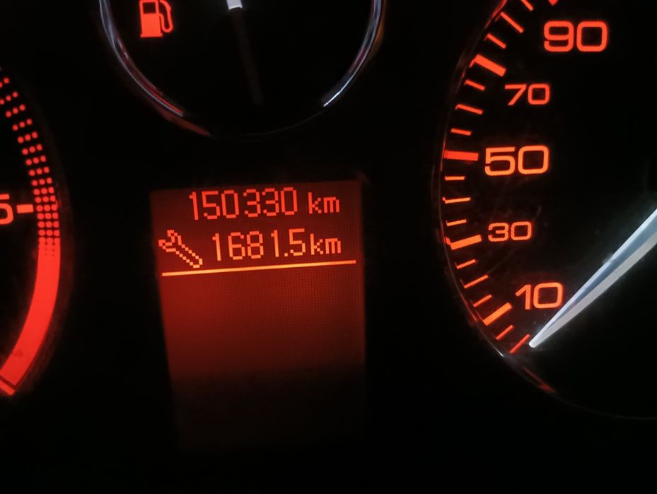 Vând Peugeot 407 berlină !